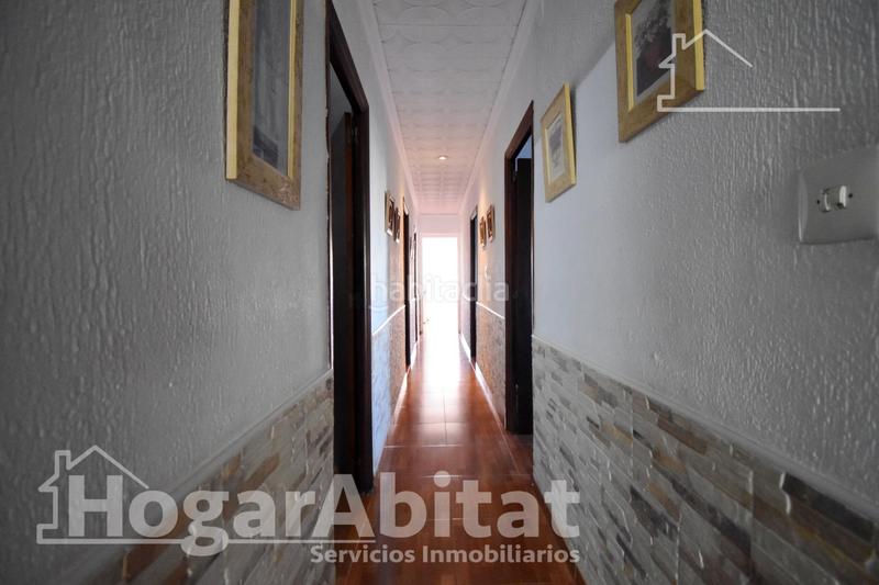 Foto 40b2d87b-5808-421c-bfb7-e256e8e2f6a9. Chalet mit heizung parking pool in Oliva playa Oliva