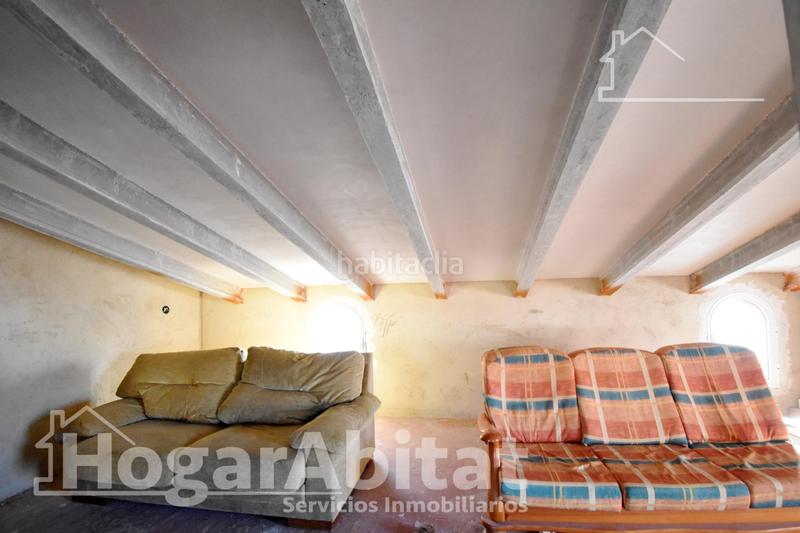 Foto 62c536bb-e1a3-44ce-adbe-74c7b5f7806a. Chalet mit heizung parking pool in Oliva playa Oliva