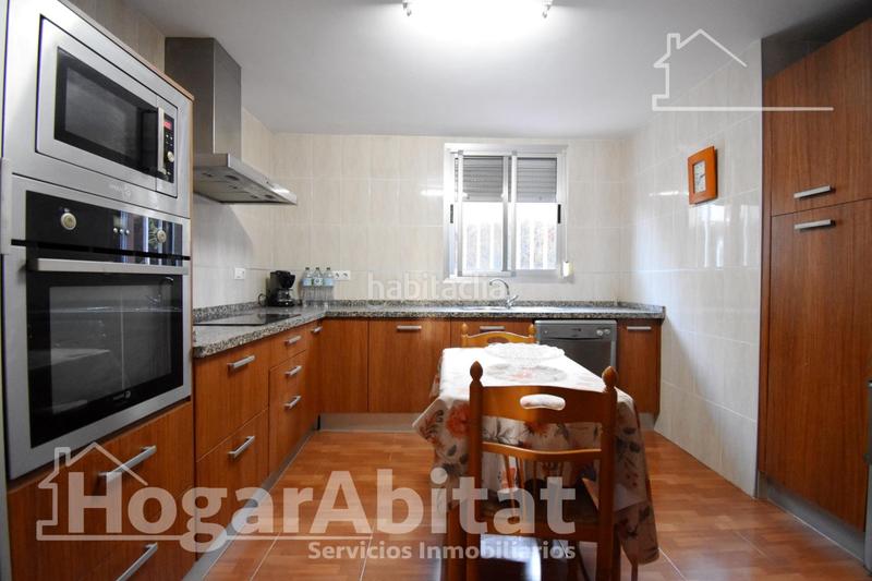 Foto f726836c-b851-48a2-83b7-2e5cf7e68416. Chalet mit heizung parking pool in Oliva playa Oliva