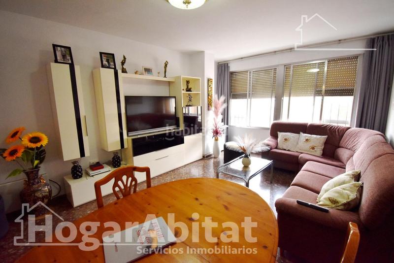 Foto 6603833a-cc2a-4b3d-9d4a-4dedbf57c353. Appartamento con parcheggio in Llombai Burriana