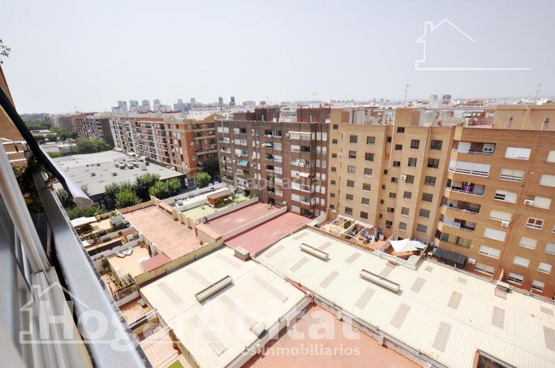 Foto 93fc777f-e7cb-42ea-948b-6e7deb0eff0e. Appartamento in Malilla Valencia