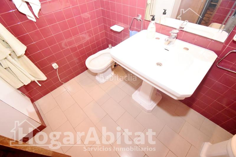 Foto 04a8bd7d-ee8e-45a9-857e-6a6170a379a0. Maison avec parking dans Centro Almazora / Almassora