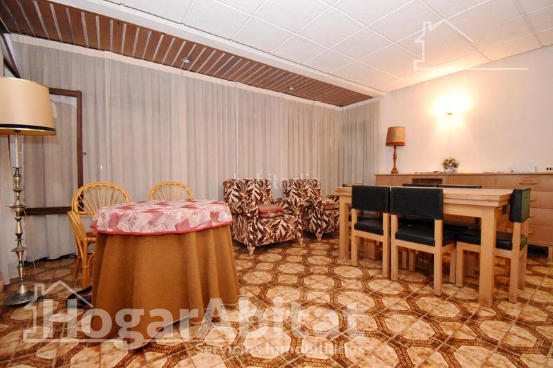 Foto 10bd83ef-8920-4ebf-9990-46c281cf7718. Maison avec parking dans Centro Almazora / Almassora