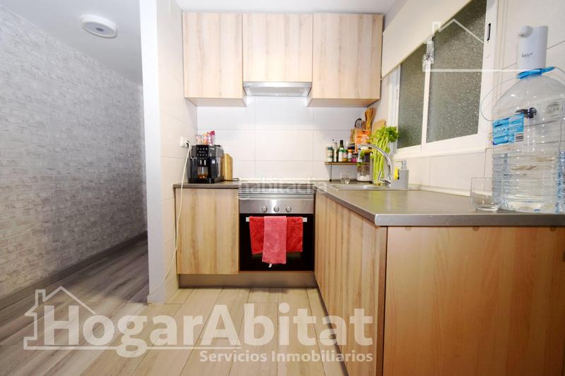 Foto babd90c2-ca2e-4d06-b09f-f8737cb0042f. Pis amb calefacció a Natzaret Valencia