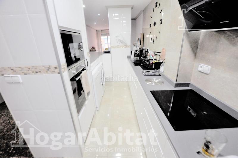 Foto 144d9f9d-a2a5-41bc-9563-61a142c6df82. Ático precioso ático dúplex con terraza y balcón en Puçol