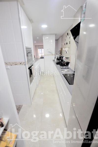 Foto 5e803511-3a2a-48ef-9715-f91ee04a32ae. Ático precioso ático dúplex con terraza y balcón en Puçol