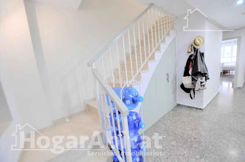 Foto 8c0d0e5d-74a7-4056-960c-65c968a9f9a0. Ático precioso ático dúplex con terraza y balcón en Puçol