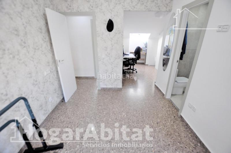 Foto eeb9d42e-ba93-49f2-9d3a-15df7f0e674b. Ático precioso ático dúplex con terraza y balcón en Puçol