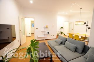 Pis  Calle rafael altamira. Cerca del puerto! amplio, bonito y luminoso con balcón