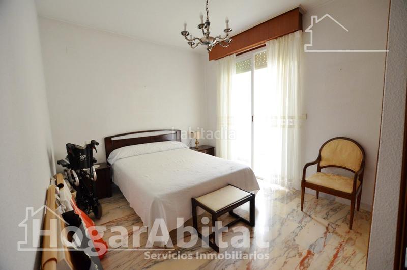 Foto b9431bb1-fc34-45c5-9cc7-8ed89b2b6175. Pis amb calefacció a Ensanche-Diputación Alicante