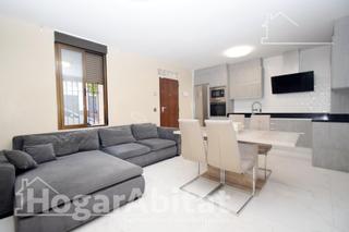 Maison  Calle juan izquierdo. Impecable casa reformada en una sola planta con terraza y barbac