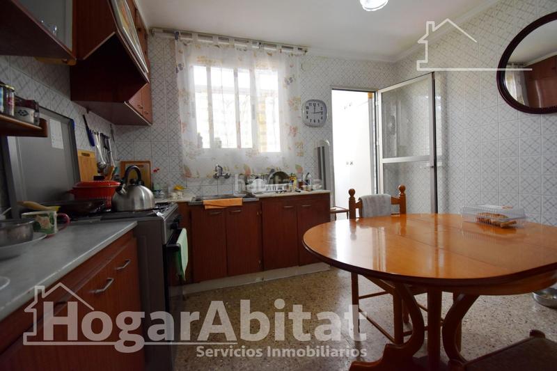 Foto 17a3d4b9-6e05-4d87-8e64-12d153374b54. Etagenwohnung in Corea Gandia