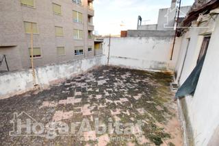 Haus  Calle doctor joaquín nos móra. Oportunidad de inversión! casa con terraza y con muchas posibili