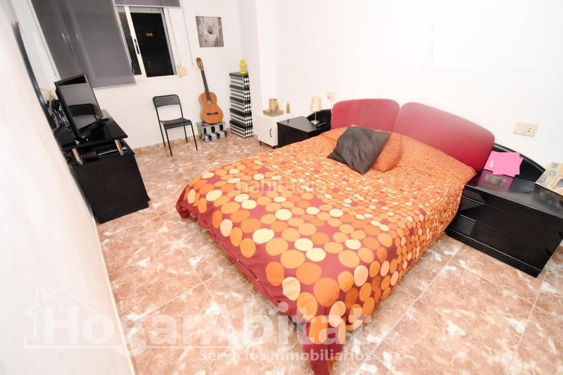 Foto 3bbed86a-42a2-41bd-a787-b737599fafcd. Piso vistas a la montaña! amplio con garaje y balcón en Almenara