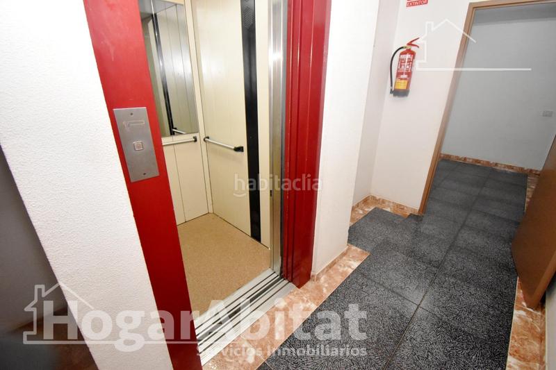 Foto cb7f5b7f-51c1-46fd-9f41-c47736777a06. Piso vistas a la montaña! amplio con garaje y balcón en Almenara