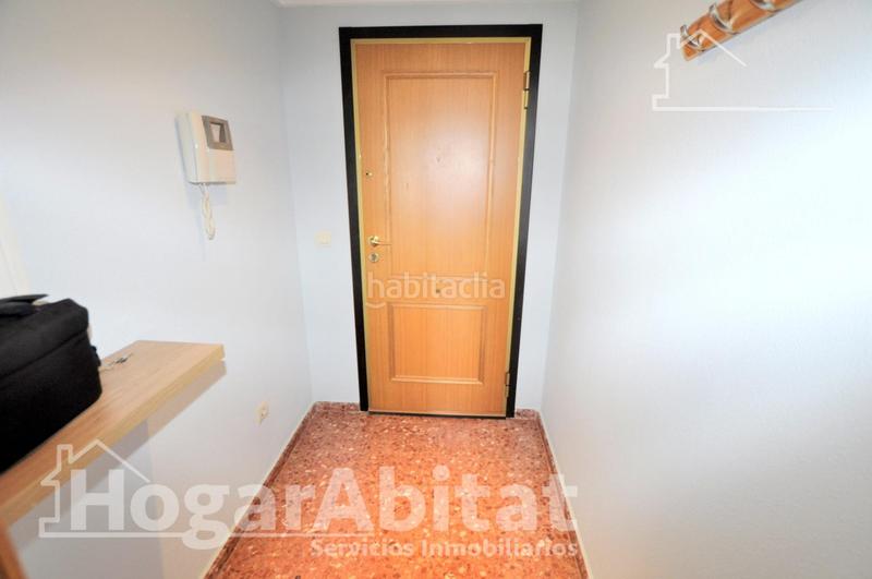 Foto a403f865-7653-4243-ab96-15017934383a. Pis amb aparcament piscina a Camí Reial Valencia