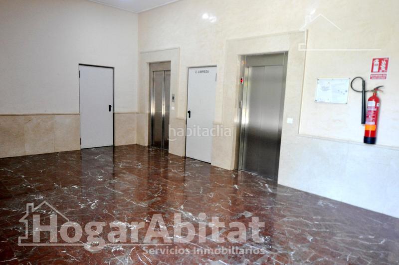 Foto e86b44ec-3a60-4b74-be14-af443d64cb57. Pis amb aparcament piscina a Camí Reial Valencia