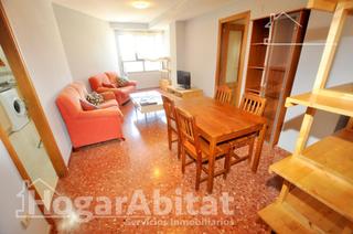 Pis  Calle rafael lapesa melgar. Todo exterior con garaje y piscina