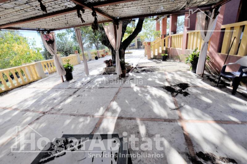 Foto 2815d70e-f798-4975-835d-afc87e824293. Chalet con parcheggio piscina in Godelleta