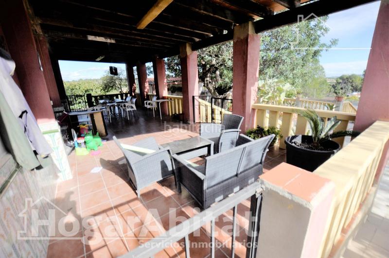 Foto 2fbcc9d0-7c5b-4be2-9183-634bdc037e0b. Chalet con parcheggio piscina in Godelleta