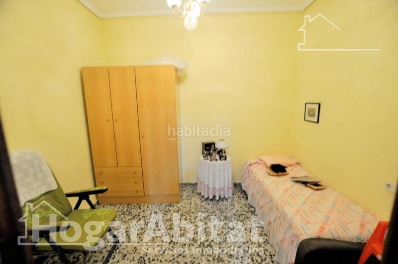 Foto a1ad09f6-dd8c-476c-9d34-45012ccd1c98. Casa amb aparcament a Zona Concordia Burjassot