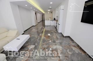 Pis  Calle sant josep de pignatelli. Reforma a estrenar con terraza y licencia turistica