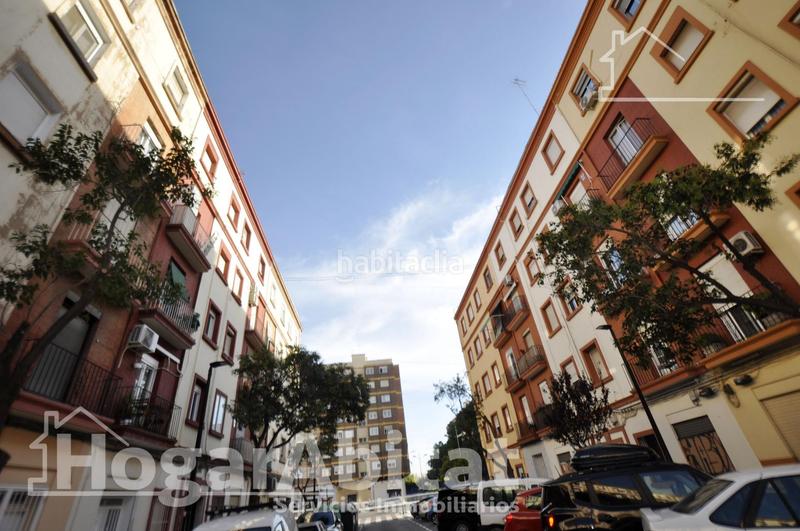 Foto df2d5f7e-4fa2-438b-9a1e-ecded85b8e96. Appartamento in Barrio Benicalap Valencia