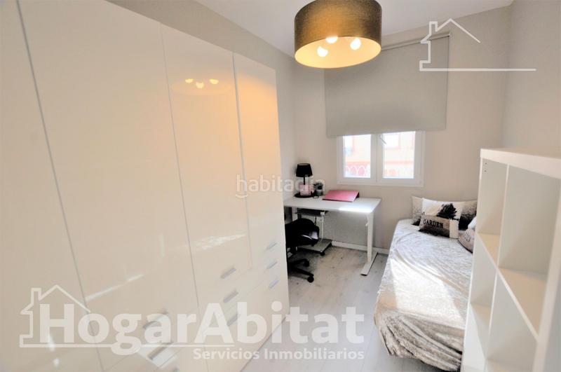 Foto fdaf0582-f5fb-4a76-8d09-b54667036640. Appartamento in Barrio Benicalap Valencia