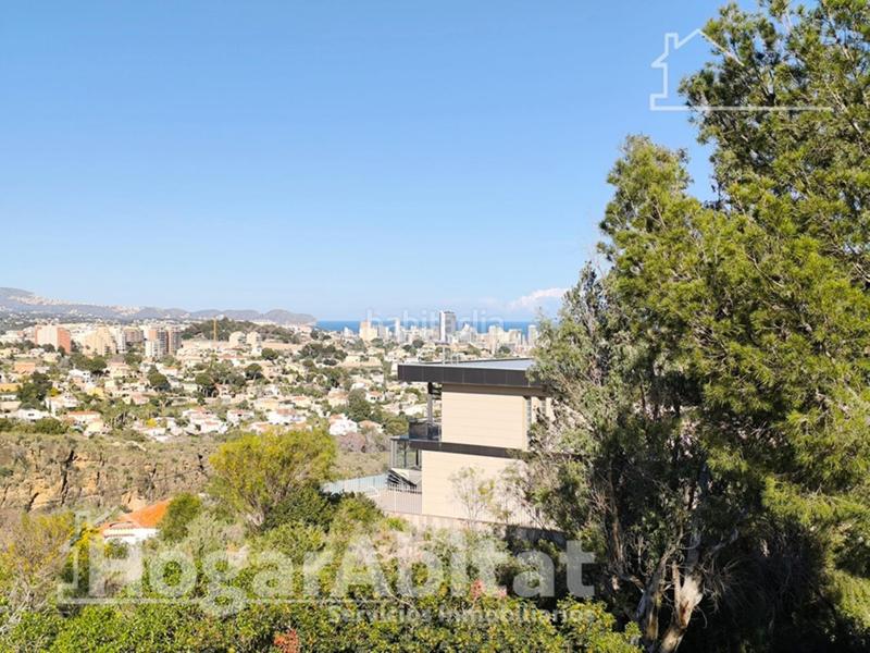 Foto 9c3c9b6b-5139-4d84-93be-54a30bfc7aa0. Chalet impresionates visitas al mar! chalet con piscina, garaje, terraza y barbacoa cerca de la playa en Calp