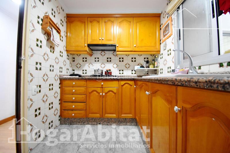 Foto 1a91d461-c454-477d-960d-251f2b8cb400. Pis a Oliva pueblo Oliva