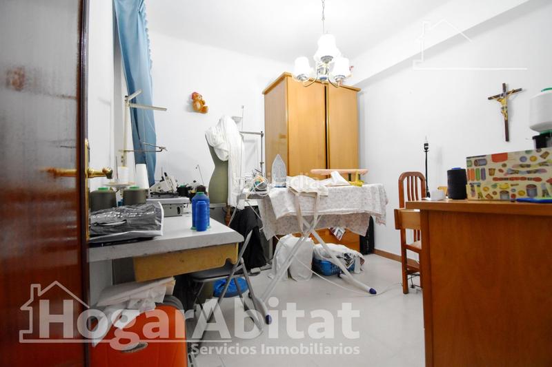 Foto 2f8cdba9-f440-4e87-b3e6-9dcec28d4f24. Pis a Oliva pueblo Oliva