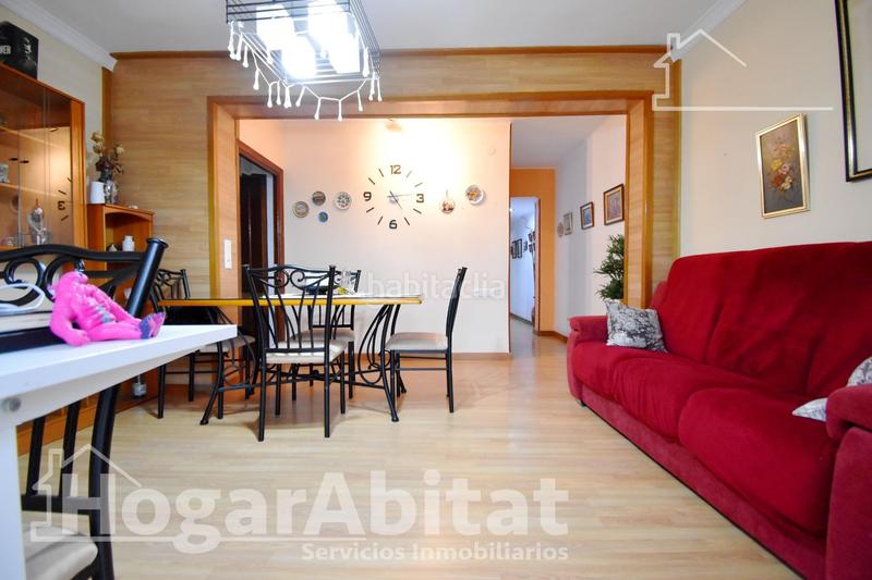 Foto 628e2891-87bb-439d-b7b4-90ddb87d9598. Pis a Oliva pueblo Oliva