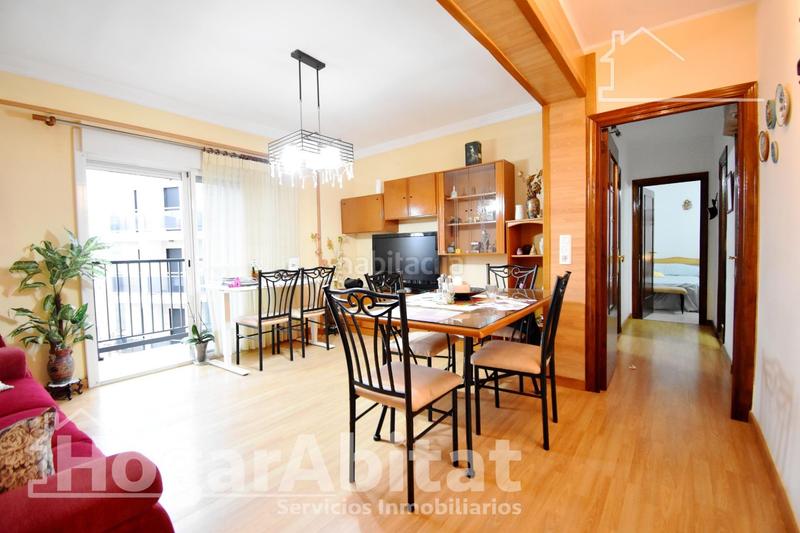 Foto 83eca66c-9db2-4db4-839c-a85442a348eb. Pis a Oliva pueblo Oliva