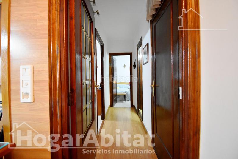 Foto 8401a8b7-4fa3-4056-a004-eb6c4ba892a6. Pis a Oliva pueblo Oliva