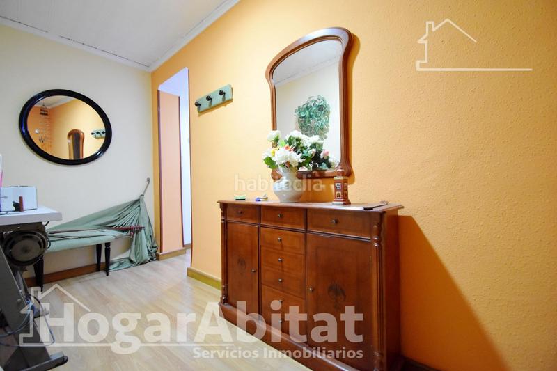 Foto be10987f-8b94-4d05-969c-c9adb15f4d57. Pis a Oliva pueblo Oliva