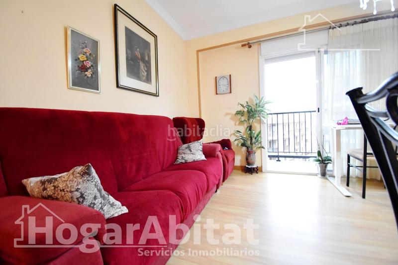 Foto dd031cad-63e1-4252-b3fd-fea6bda588c7. Pis a Oliva pueblo Oliva