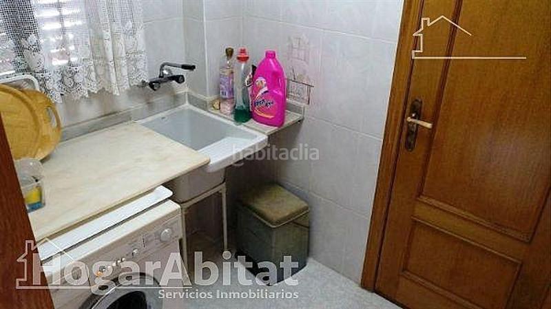 Foto f2cd888f-5608-4e85-8015-8ddafcf93b2f. Casa amb calefacció aparcament a Mareny Blau Sueca