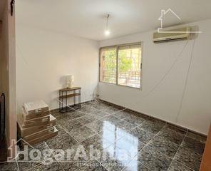 Appartamento  Calle germans pellicer. Ubicación excelente! acogedor, exterior y amueblado