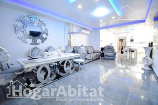 Haus in Real de Gandía. Casa reformada y muy bonita con trastero y terraza