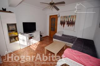 Flat  Calle l'illa. Puerto de castellon! semireformado, amplio y exterior