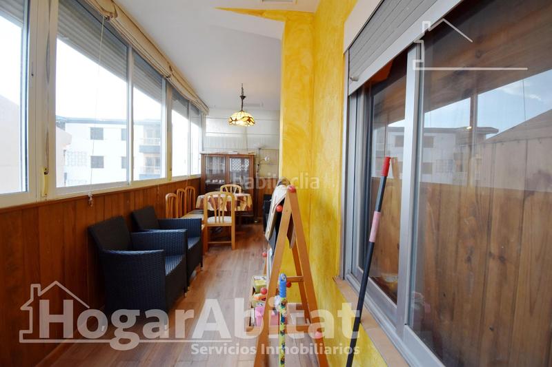 Foto 1ff25b3e-deaf-497d-bda9-51a4d9b3ebbf. Dachwohnung mit parking in Piles