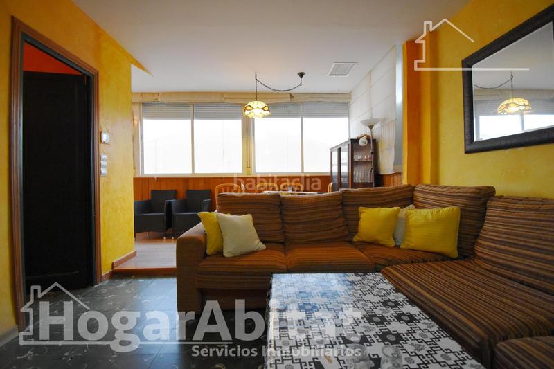 Foto 2f965468-bb0a-4cce-8421-e2a997b1e302. Dachwohnung mit parking in Piles