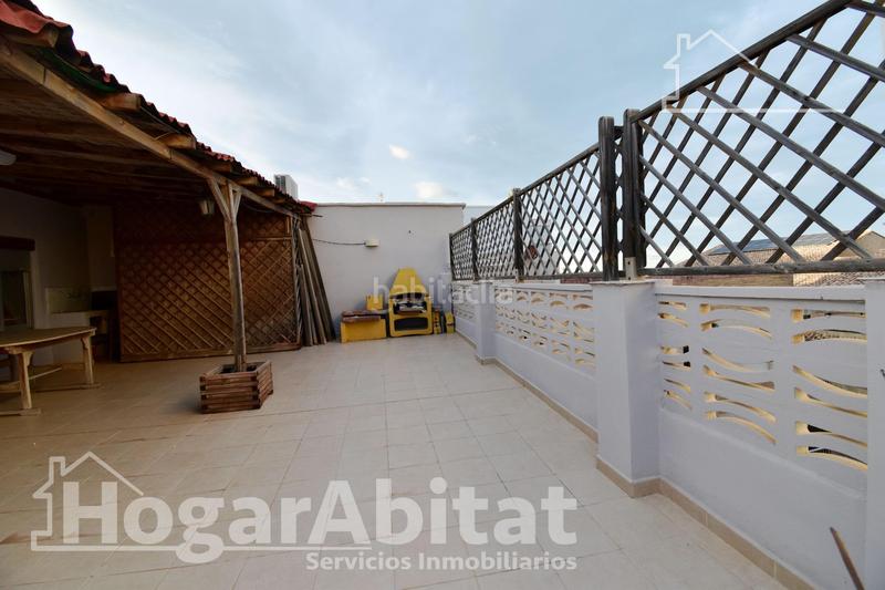 Foto 5bfc618f-2493-4af5-baf5-67799ba56cb2. Dachwohnung mit parking in Piles