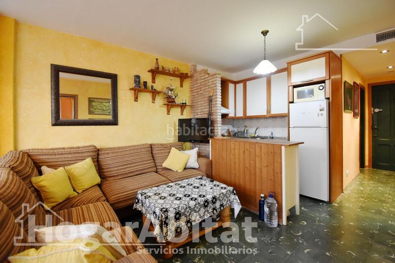 Foto 8a3f2430-3447-4865-9a73-288bf1341721. Dachwohnung mit parking in Piles