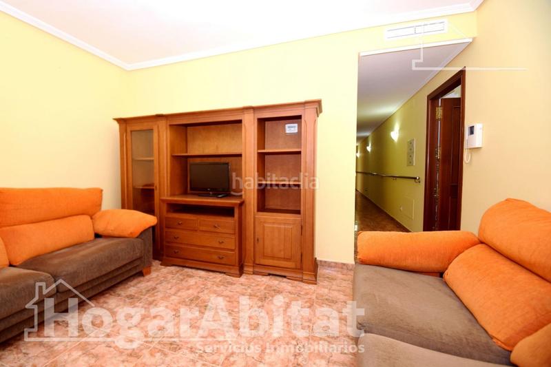 Foto 5cb82de1-93ef-414f-ba6c-1f26a8fb72c5. Appartement avec chauffage parking dans Llombai Burriana