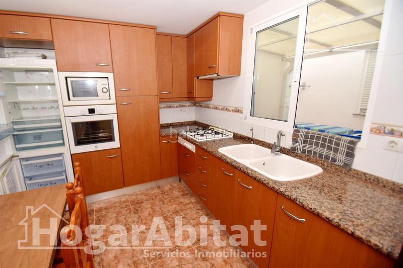 Foto b8bf4bf5-20bc-4630-bf75-8a37af391e7a. Appartement avec chauffage parking dans Llombai Burriana