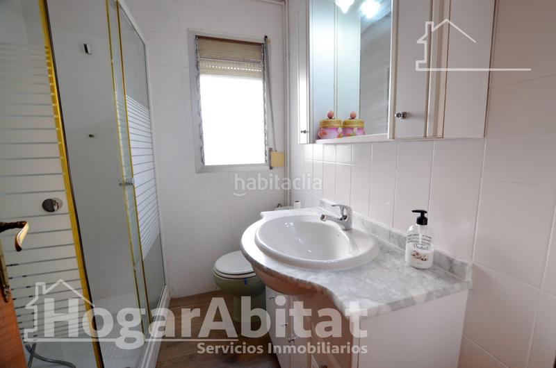 Foto e0cb80dc-7663-440c-bb22-b7980f844f94. Piso exterior con luz raudal en la florida en Florida Alta Alicante