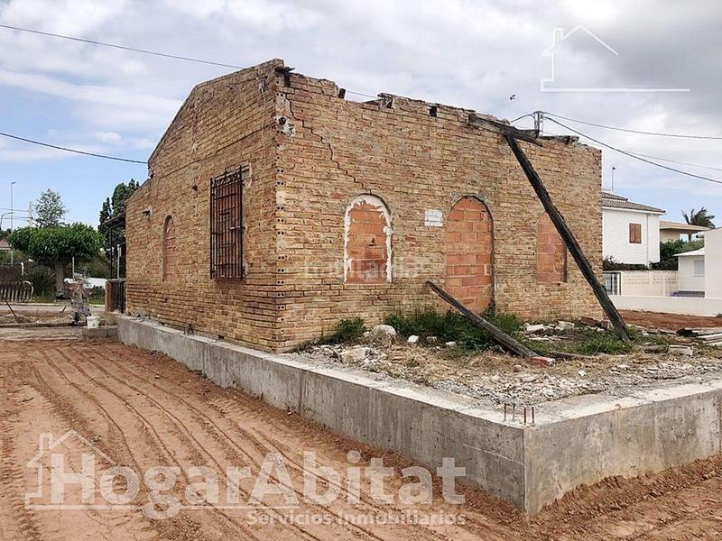 Foto dbe47c2a-b9b3-4e90-900b-55e568fa4bd9. Xalet a Piscinas Burriana