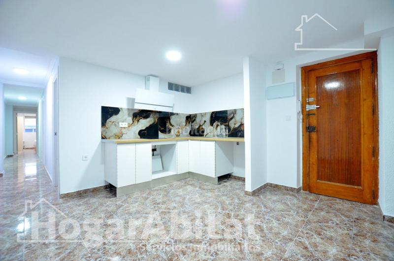 Foto 85b0e666-c4da-47ee-b061-772f82354f79. Pis a Tavernes de la Valldigna