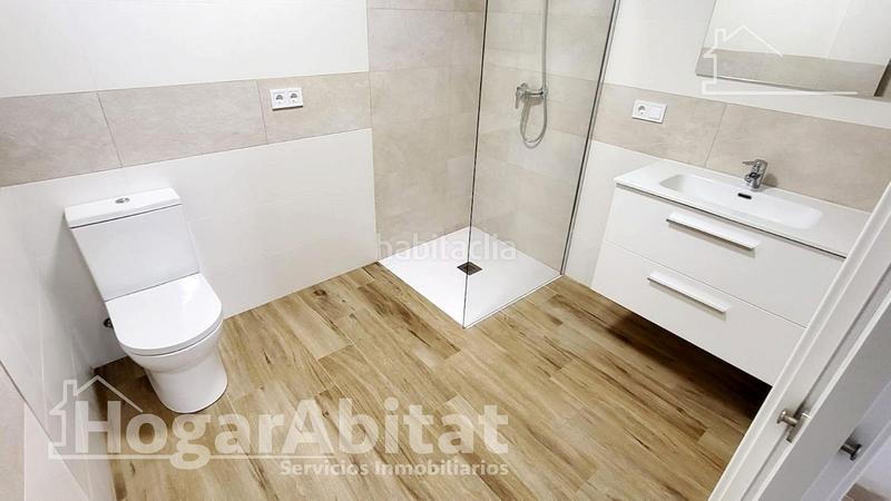 Foto e8587ead-16d1-4f6f-b27f-448b9397b453. Appartamento in Torrefiel Valencia